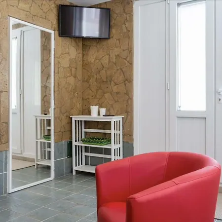 Beach Home Agnone Bagni