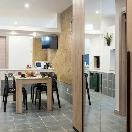 Beach Home 度假居 *